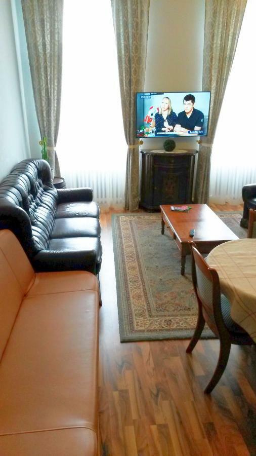 كارلوفي فاري Vintage Apartment المظهر الخارجي الصورة